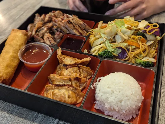 Miyako's Teriyaki & Wok Picture 2