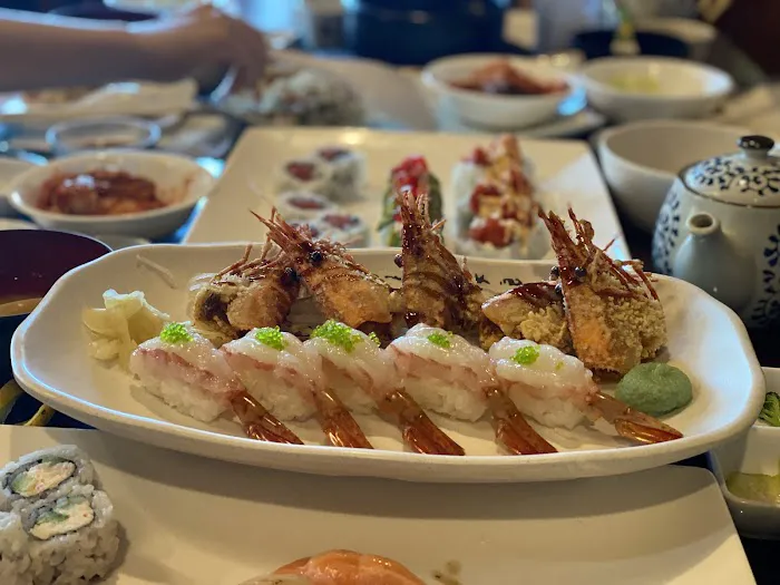 Sapporo & Sushi Restaurant Picture 5
