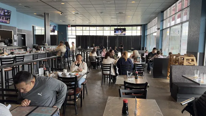 Trapper's Sushi Co. Picture 6