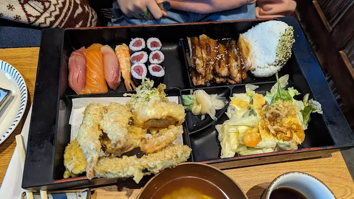 Sushi Ari Japanese Restaurant Picture 10