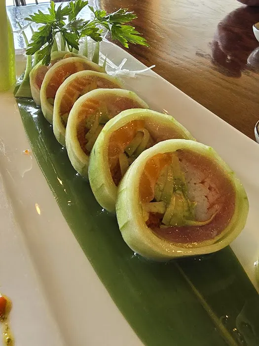 Fatty Fish Sushi Restaurant Picture 3