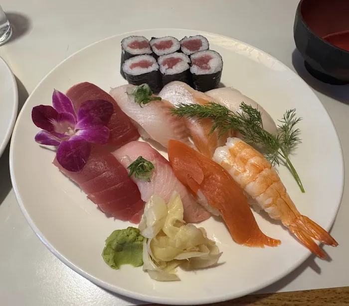 Fujiya Japanese Restaurant Picture 2