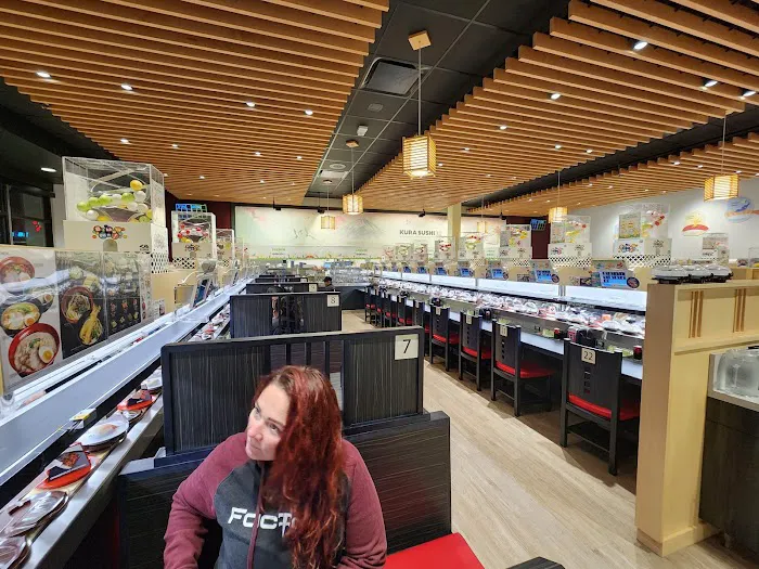 Kura Revolving Sushi Bar Picture 7