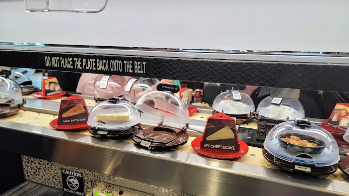 Kura Revolving Sushi Bar Picture 8