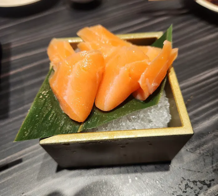 Kura Revolving Sushi Bar Picture 3
