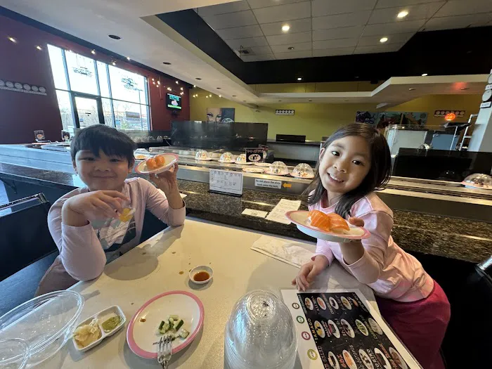 Sushi Revolution Picture 4