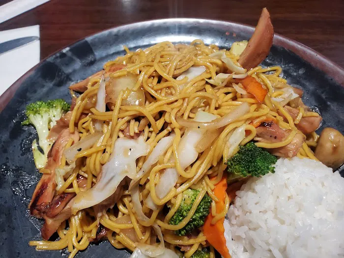Happy Teriyaki ( 100th Street) Picture 9