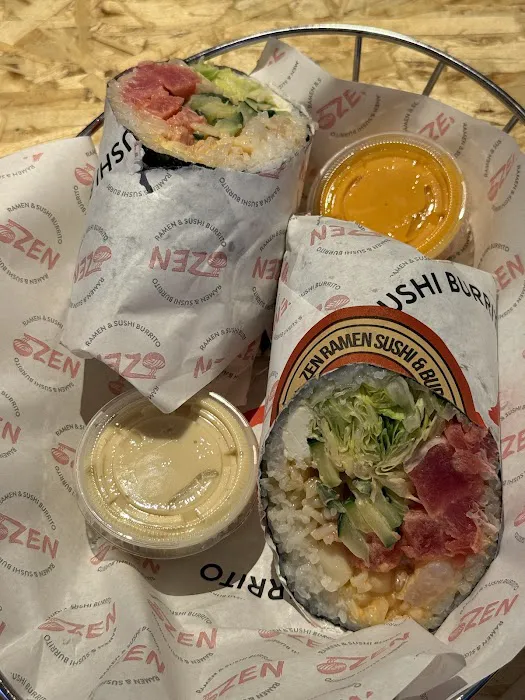 Zen ramen & sushi burrito Picture 6