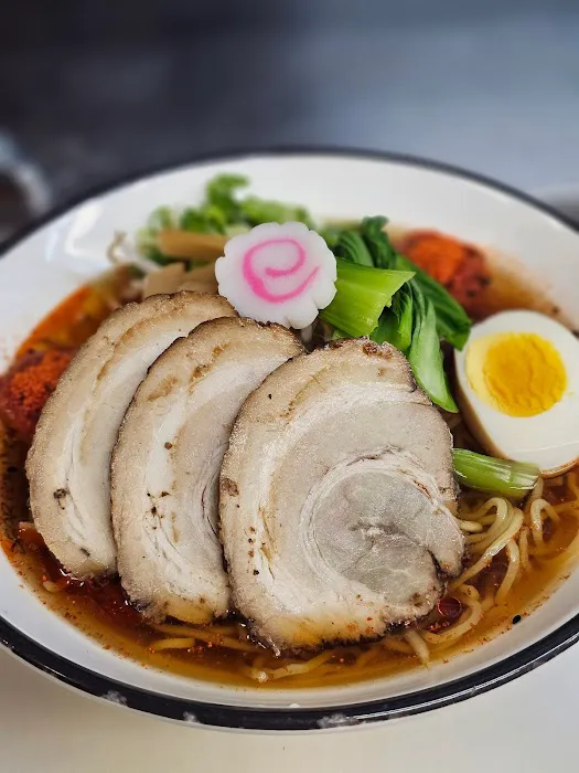 Zen ramen & sushi burrito Picture 3