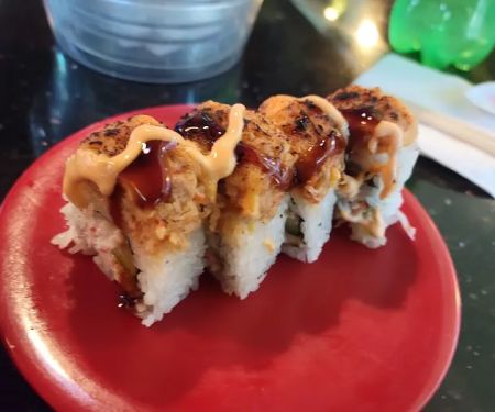 Belt Sushi & Roll