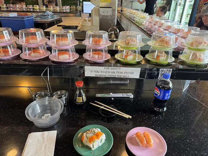 Belt Sushi & Roll Picture 4