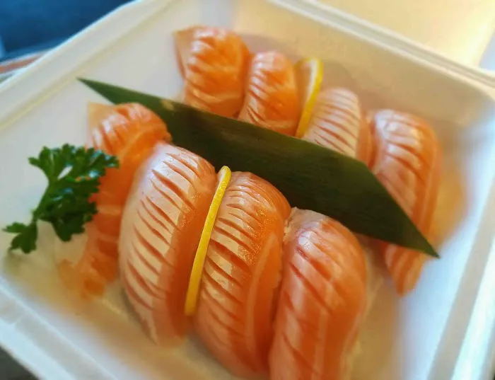 Mana Sushi & Teriyaki Wok Picture 5