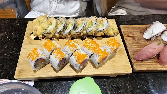 Sakura Japanese Steakhouse and Sushi Bar Picture 9