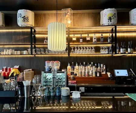 De Asian (Sushi Bar and Asian Fusion)