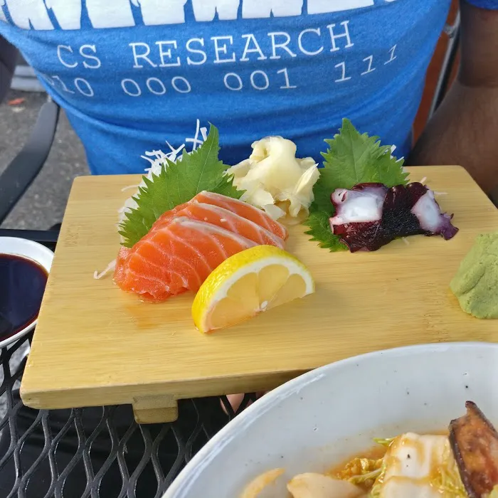 Ichikawa Sushi Bar Picture 8