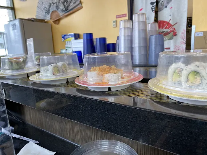 Kuru Kuru Sushi Picture 3