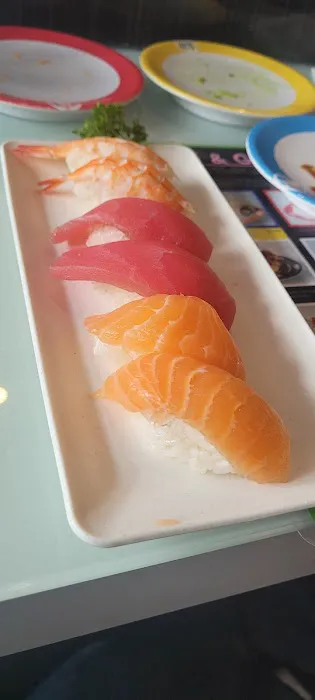 Zen Sushi & Bar Picture 2