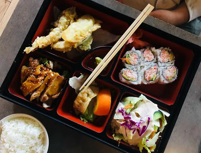 TGI's Sushi Picture 8