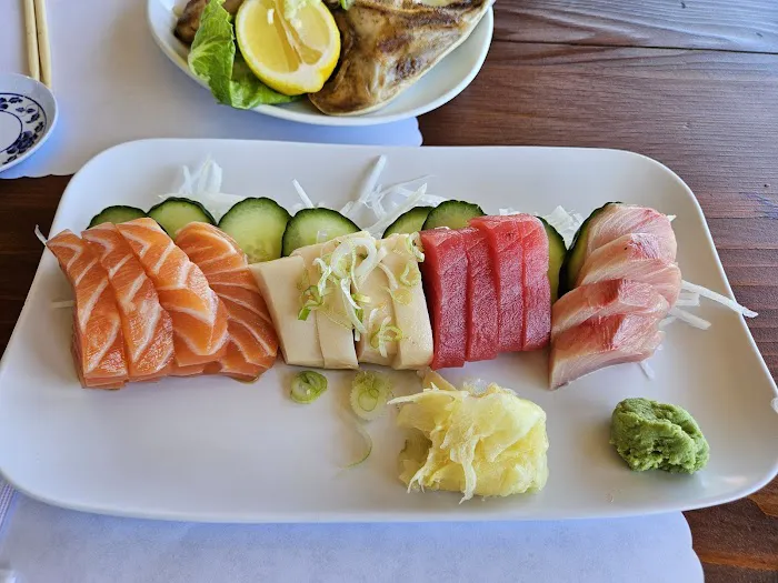 Akita Sushi Picture 1