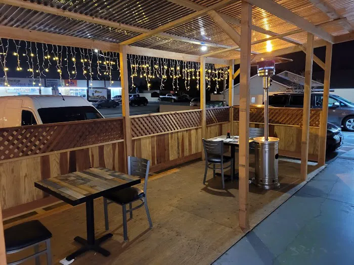 Suro Sushi Bar & Grill Picture 2