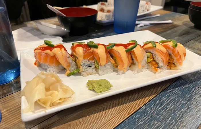 Suro Sushi Bar & Grill Picture 3