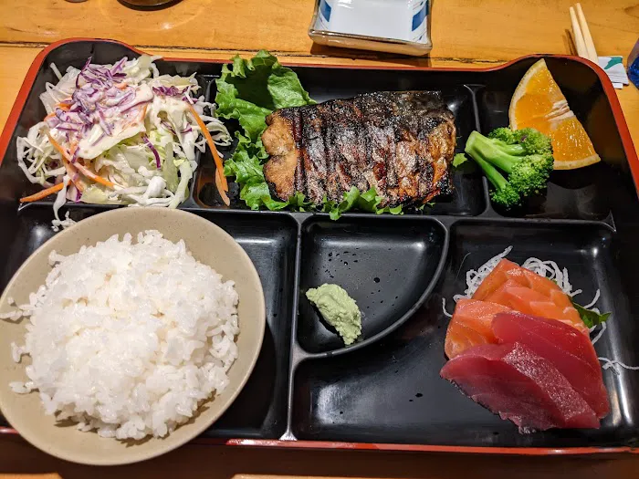 Tomi Sushi Restaurant Picture 9