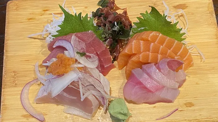Tomi Sushi Restaurant Picture 2