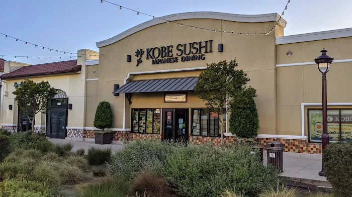 Kobe Japanese Restaurant and Sushi Picture 3