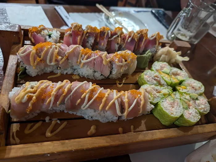 Tomo Sushi Picture 8