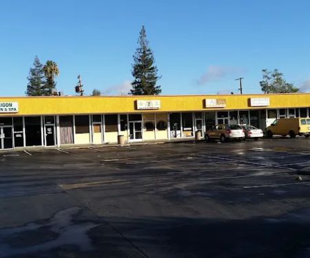 Omee J Fusion Sushi Bar & Grill