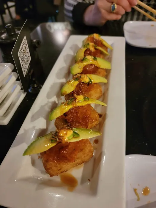 Omee J Fusion Sushi Bar & Grill Picture 3
