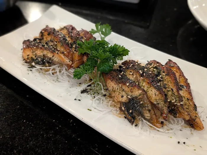 Omee J Fusion Sushi Bar & Grill Picture 9
