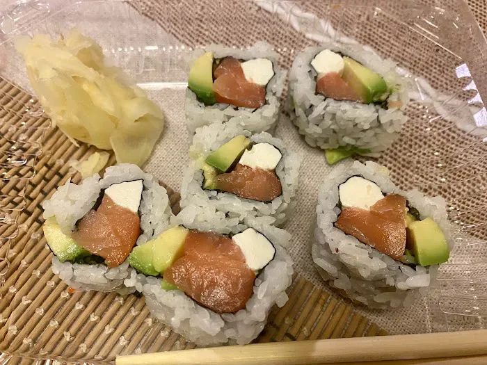 Happy Sushi Picture 5