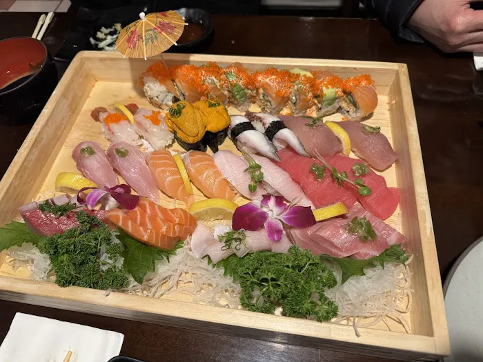 Tokyo Sushi Picture 5