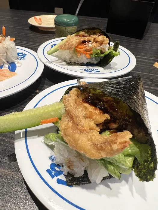 Kura Revolving Sushi Bar Picture 8
