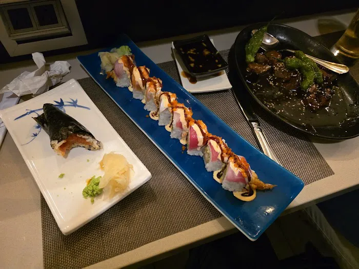 Truya Sushi Picture 9
