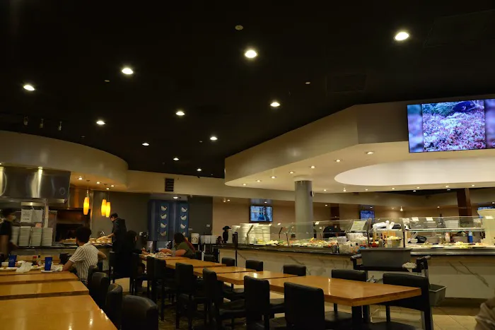 Tomi Sushi & Seafood Buffet Picture 8