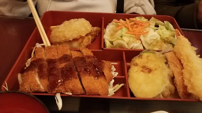 Yuri Japanese Restaurant Picture 8