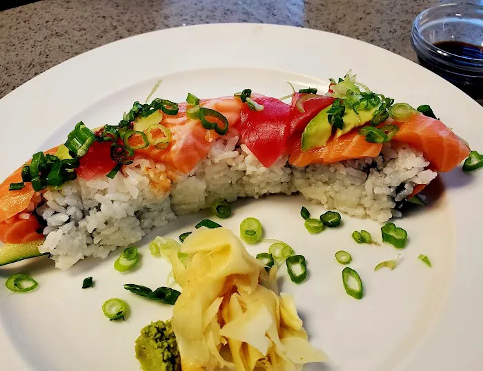 Bowl K Poke & Roll Picture 2