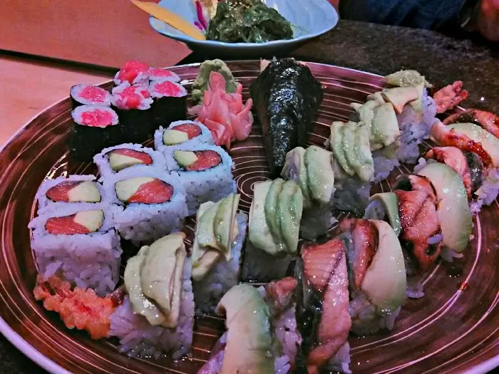 Masu Japanese Bistro Picture 7