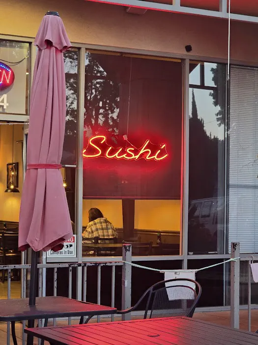 Kizuna sushi Japanese Restaurant Picture 4