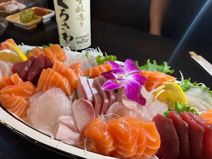 Joy Sushi Picture 5
