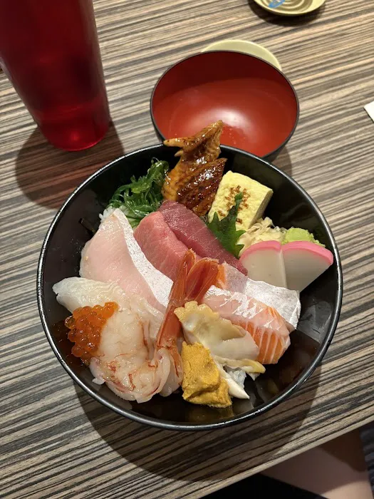 Sushi Tomi Picture 5