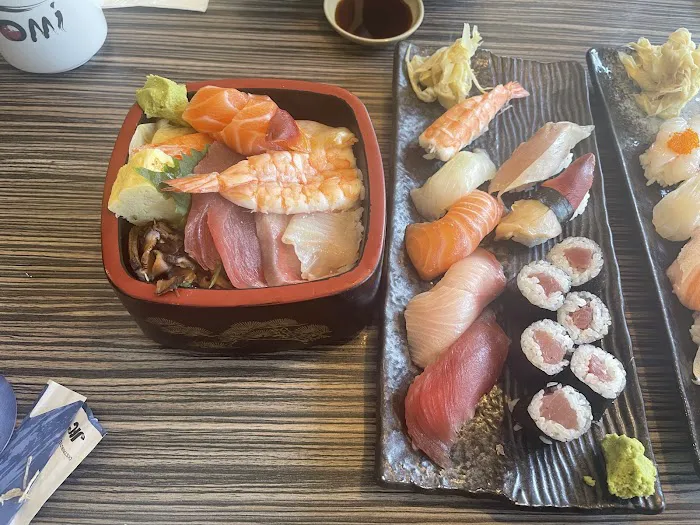 Sushi Tomi Picture 4