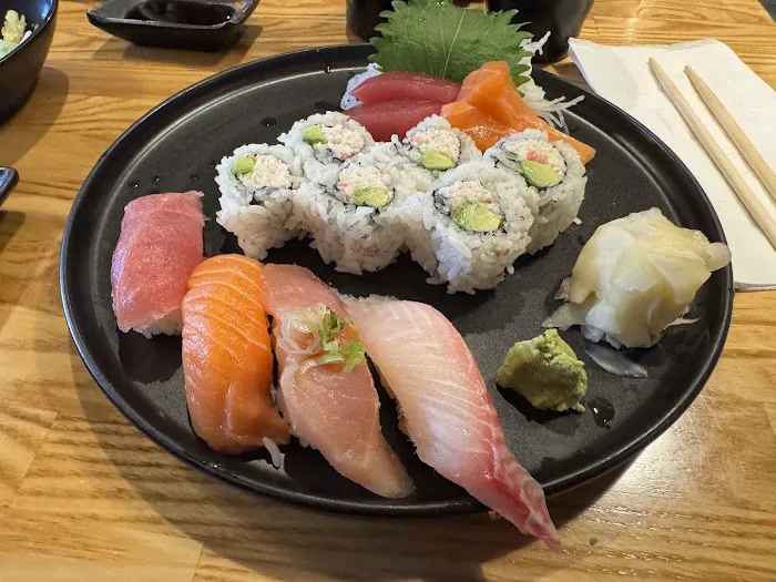 KakaRoto Japanese Restaurant Picture 9