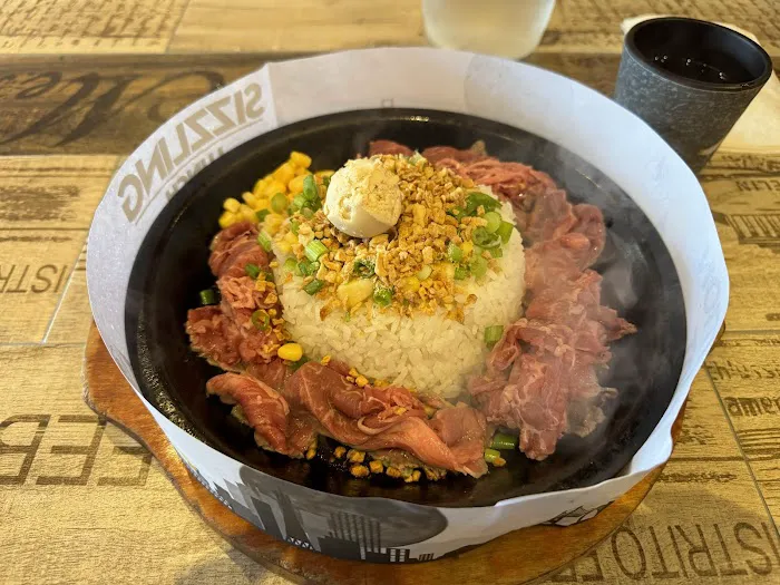 Sizzling Lunch Picture 7