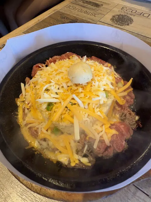 Sizzling Lunch Picture 10