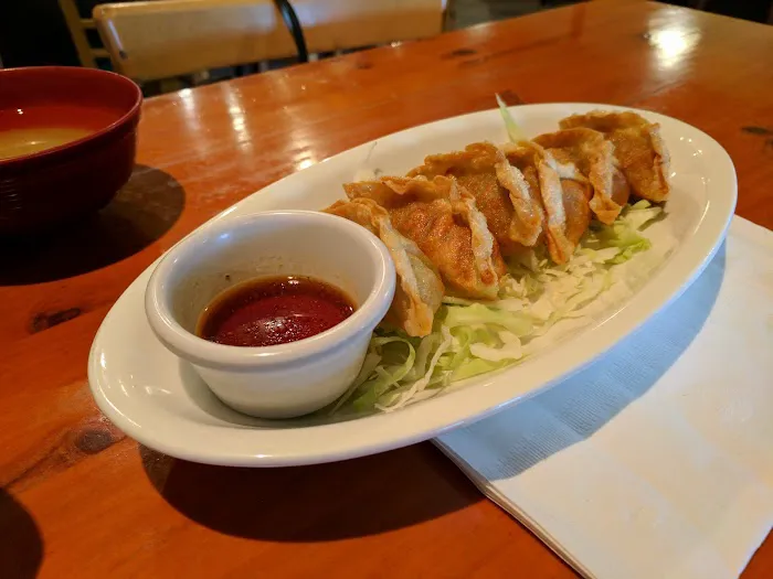 Momoya Sushi Picture 5