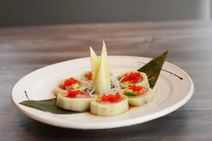 Yoshi Sushi Picture 9