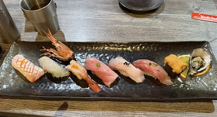 Yoshi Sushi Picture 1